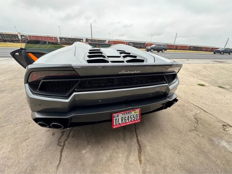 2019 Lamborghini Huracan LP580-2 - Image 10 of 16