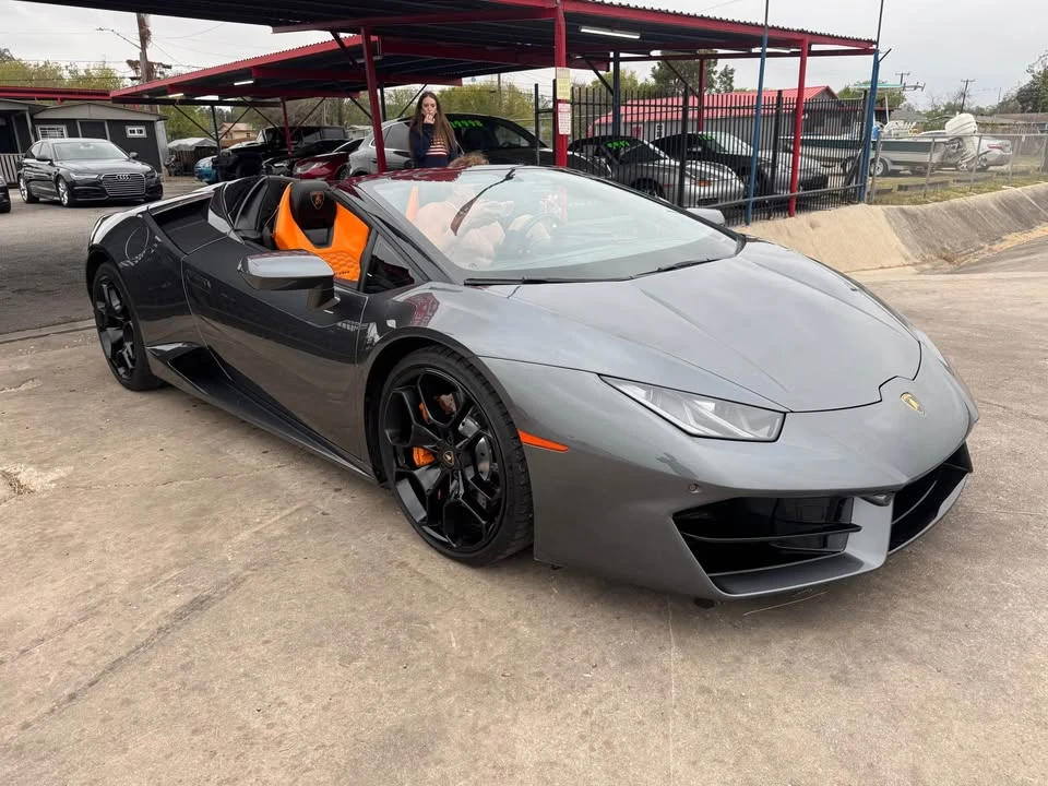 2019 Lamborghini Huracan LP580-2 - Image 4 of 16