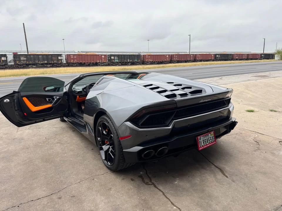 2019 Lamborghini Huracan LP580-2 - Image 12 of 16