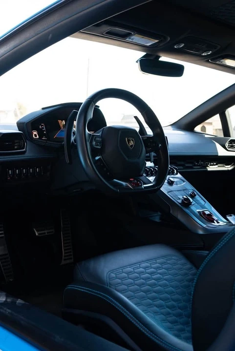 2019 Lamborghini Huracan LP580-2 - Image 4 of 11