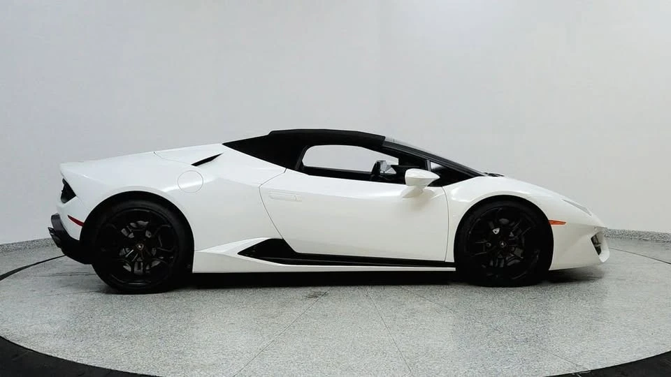 2019 Lamborghini Huracan LP580-2 - Image 6 of 20