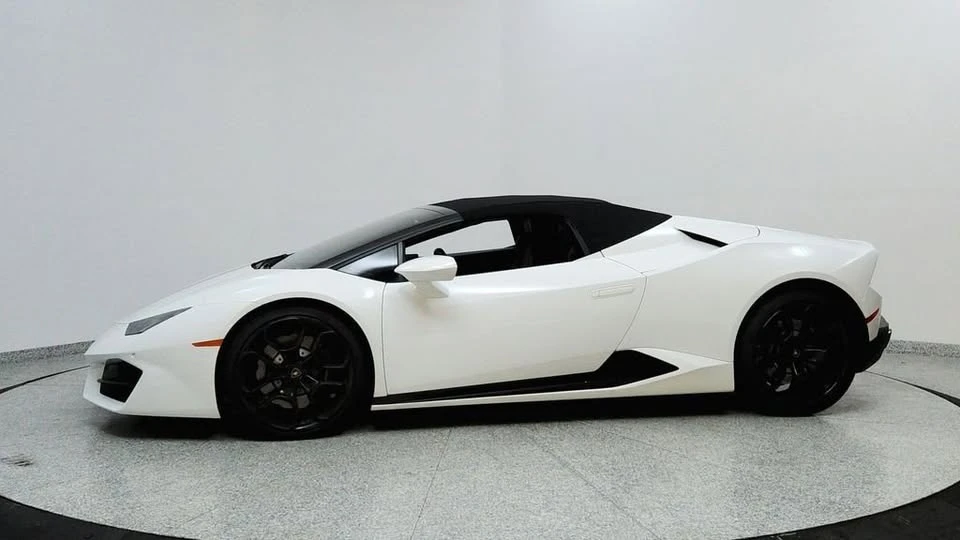 2019 Lamborghini Huracan LP580-2 - Image 2 of 20