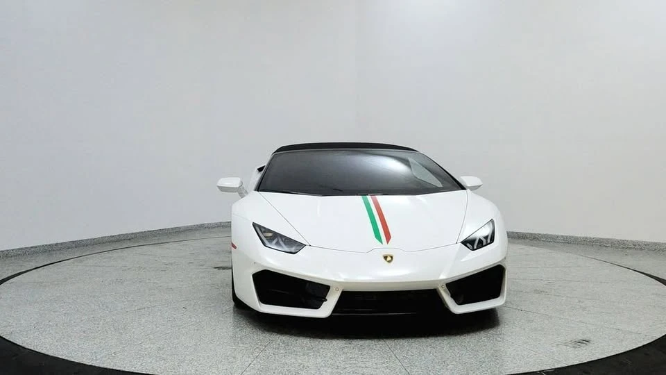2019 Lamborghini Huracan LP580-2 - Image 8 of 20