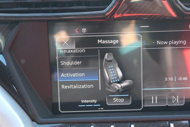 2019 Lamborghini Urus - Image 12 of 18