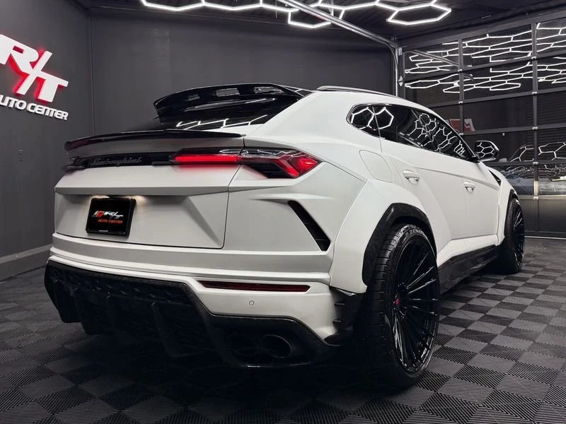 2019 Lamborghini Urus - Image 6 of 19