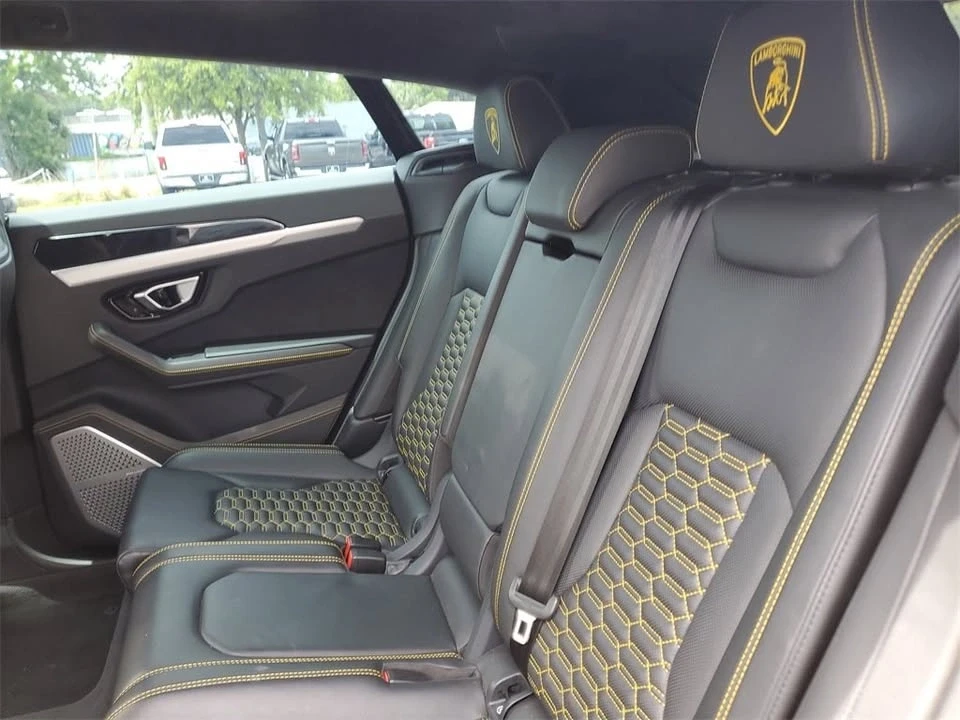 2019 Lamborghini Urus - Image 17 of 20