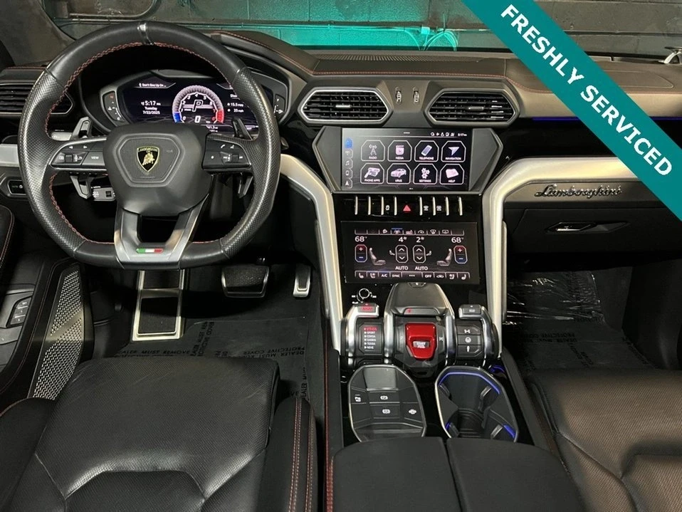 2019 Lamborghini Urus - Image 2 of 20
