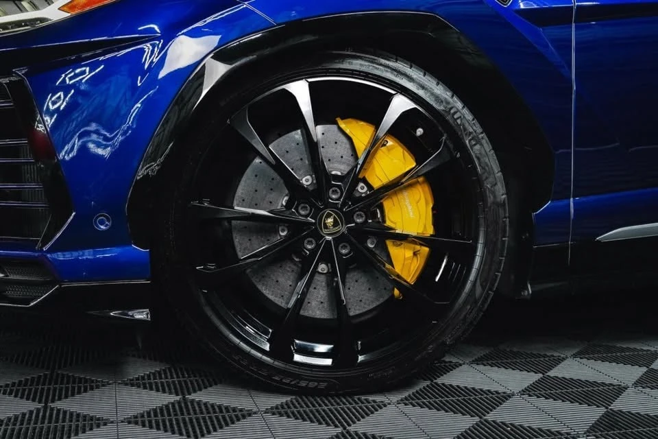 2019 Lamborghini Urus - Image 7 of 20