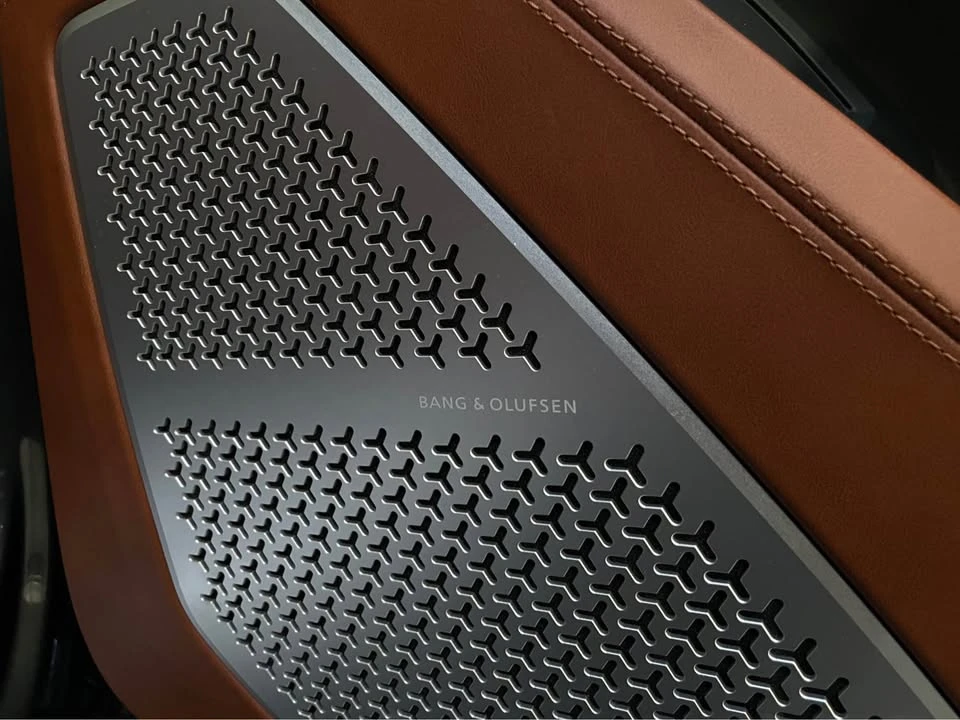 2019 Lamborghini Urus - Image 11 of 14