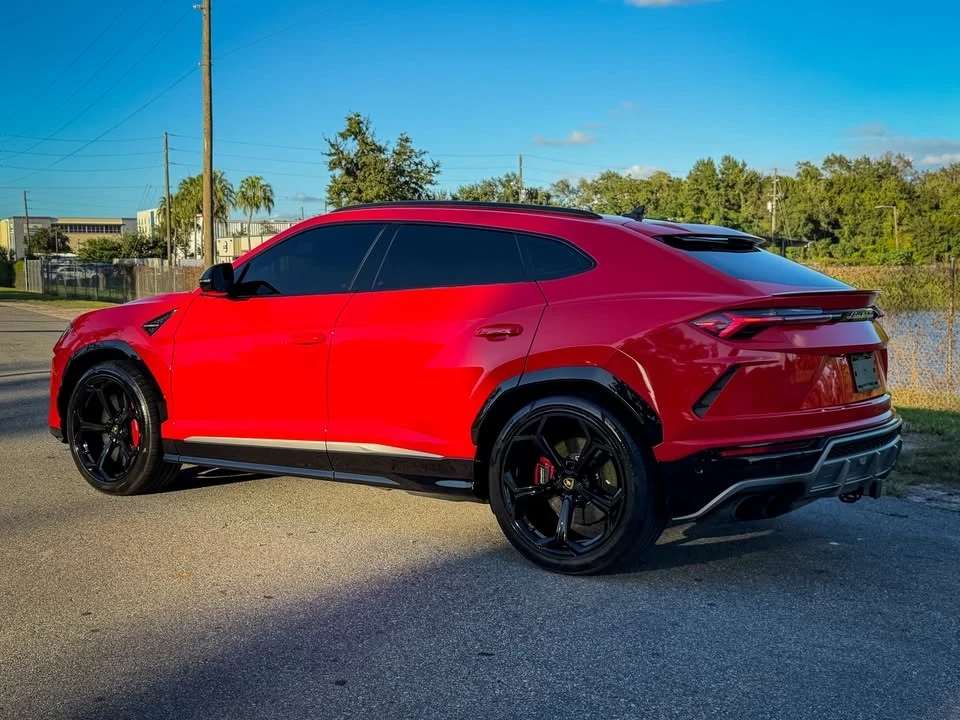 2019 Lamborghini Urus - Image 3 of 15