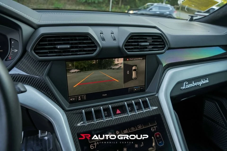 2019 Lamborghini Urus - Image 9 of 15