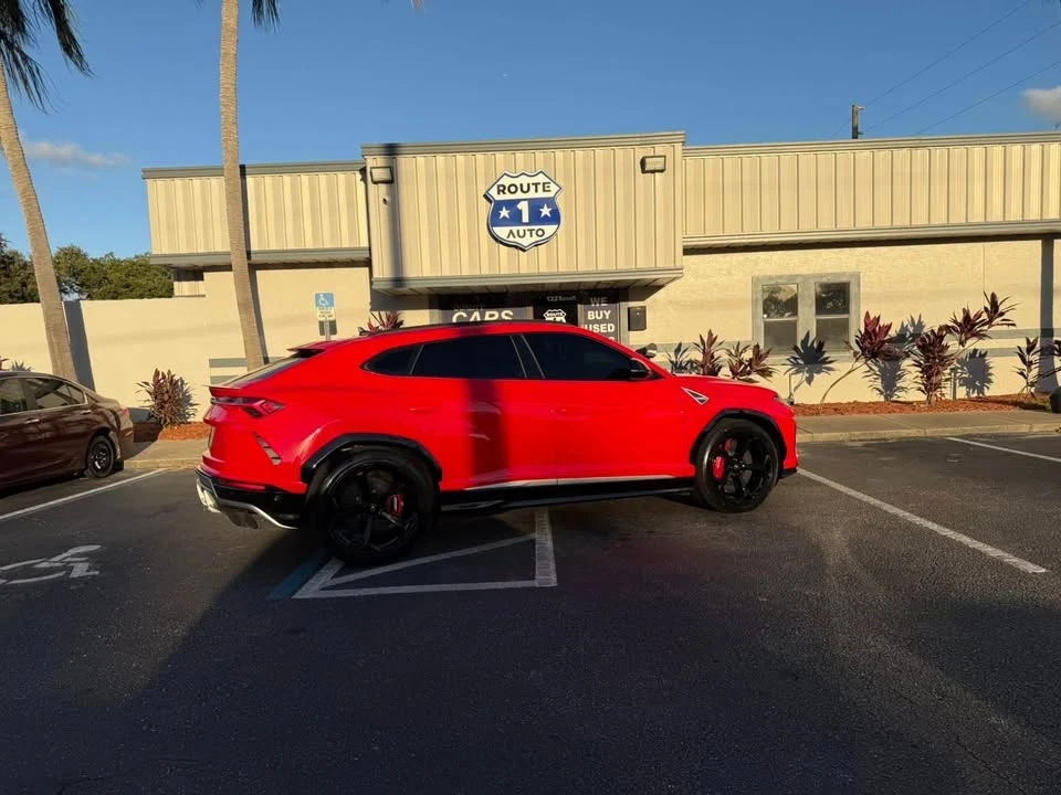 2019 Lamborghini Urus - Image 11 of 13