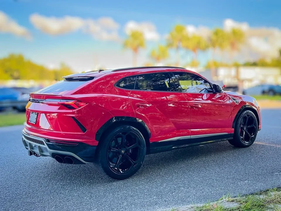 2019 Lamborghini Urus - Image 5 of 16