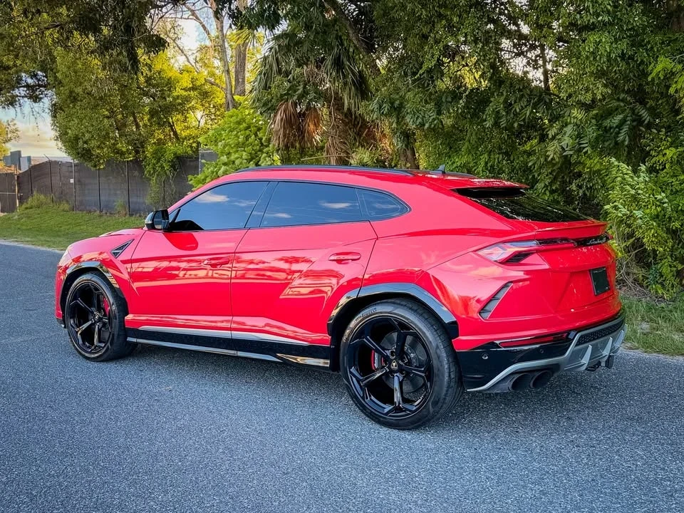 2019 Lamborghini Urus - Image 4 of 16