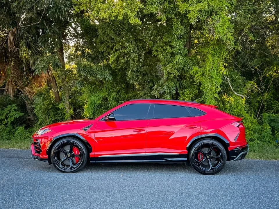 2019 Lamborghini Urus - Image 3 of 16