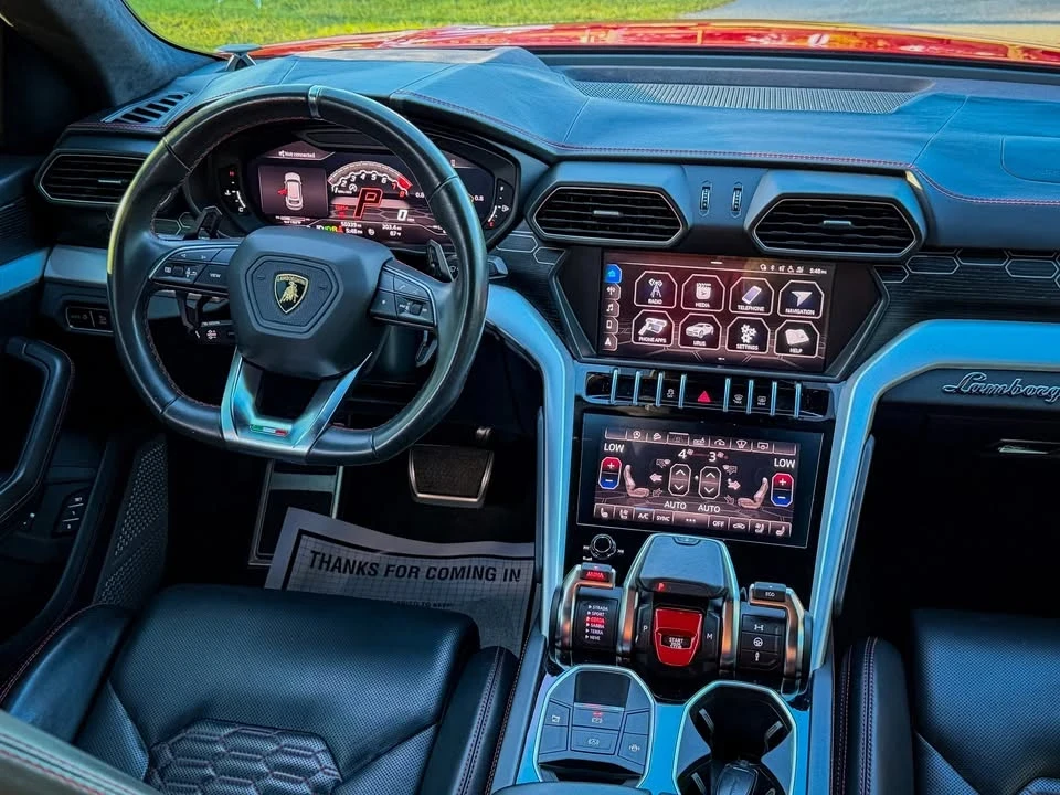 2019 Lamborghini Urus - Image 9 of 15