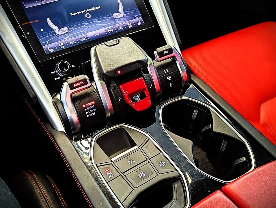 2019 Lamborghini Urus - Image 13 of 13