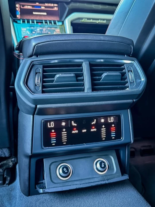 2019 Lamborghini Urus - Image 16 of 16