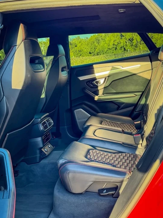 2019 Lamborghini Urus - Image 13 of 15