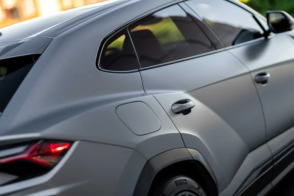 2019 Lamborghini Urus - Image 12 of 20