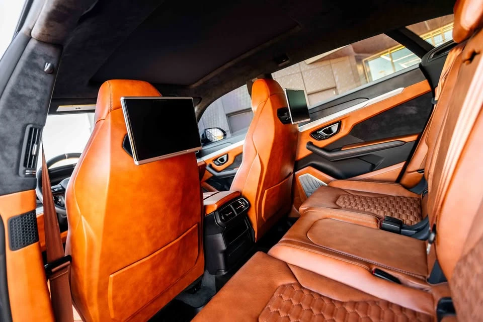 2019 Lamborghini Urus - Image 19 of 20