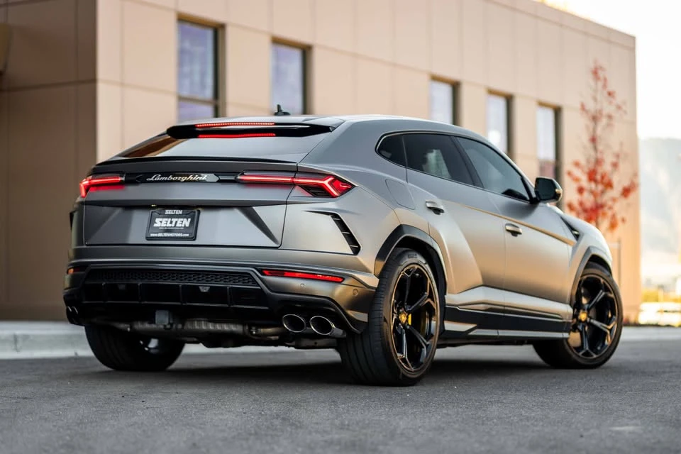 2019 Lamborghini Urus - Image 3 of 20