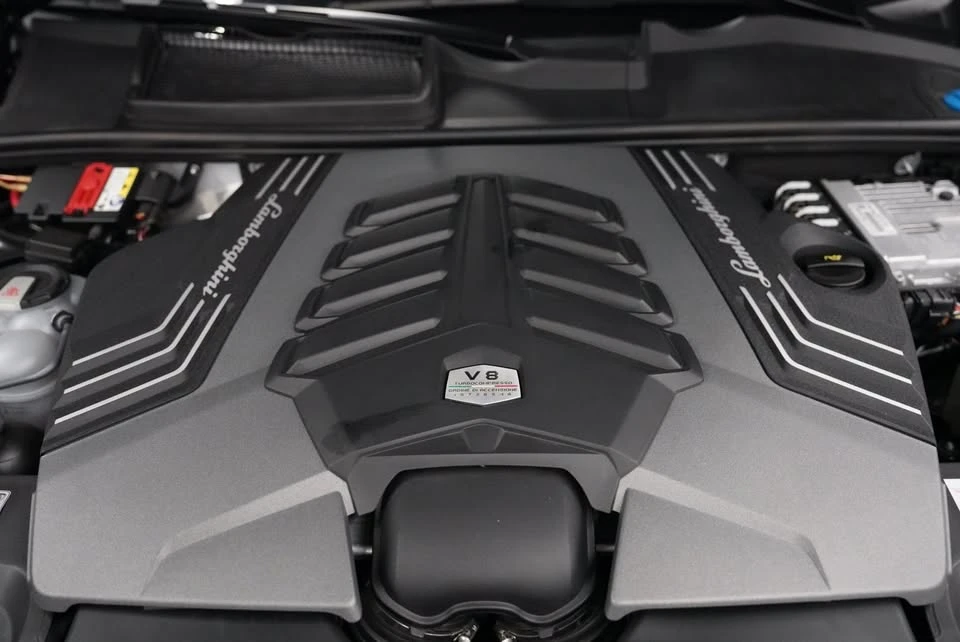 2019 Lamborghini Urus - Image 11 of 20