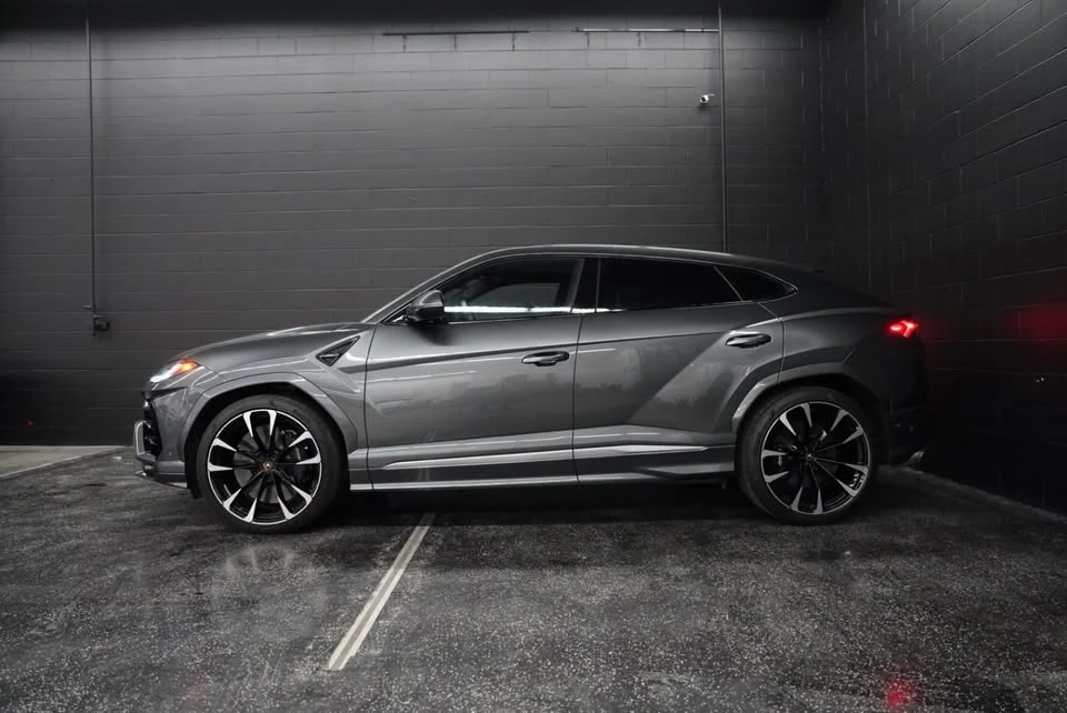 2019 Lamborghini Urus - Image 4 of 20