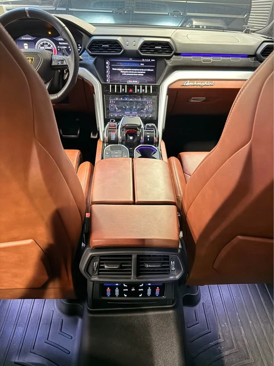 2019 Lamborghini Urus - Image 13 of 20