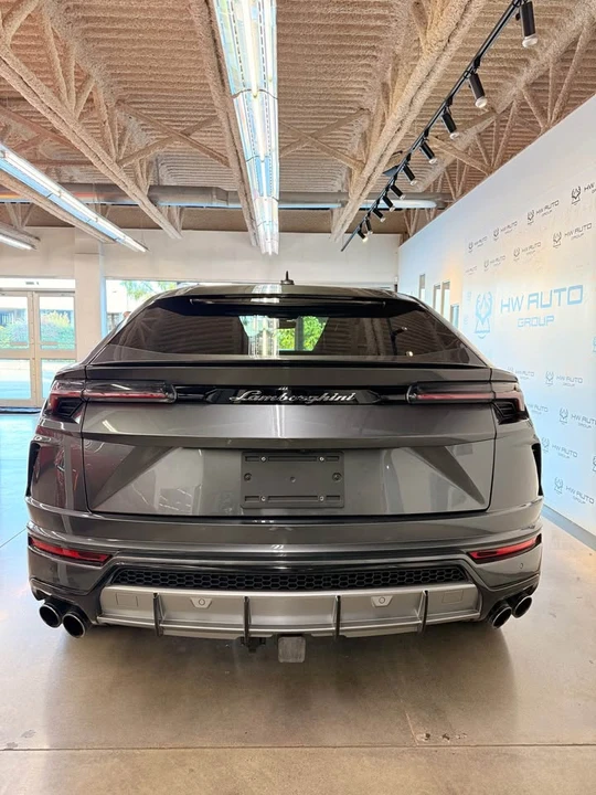 2019 Lamborghini Urus - Image 9 of 20