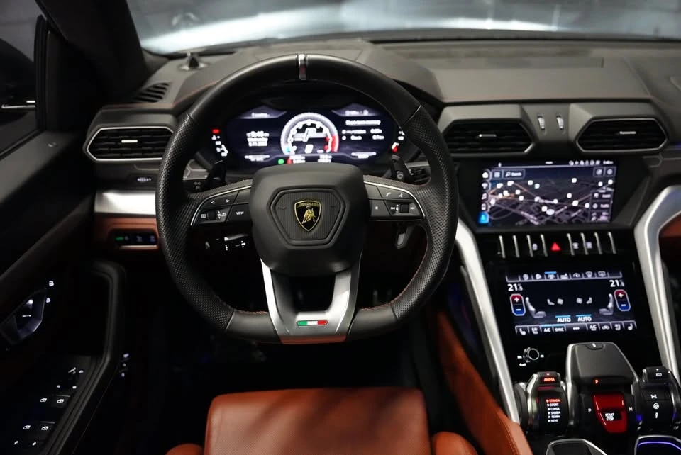 2019 Lamborghini Urus - Image 15 of 20