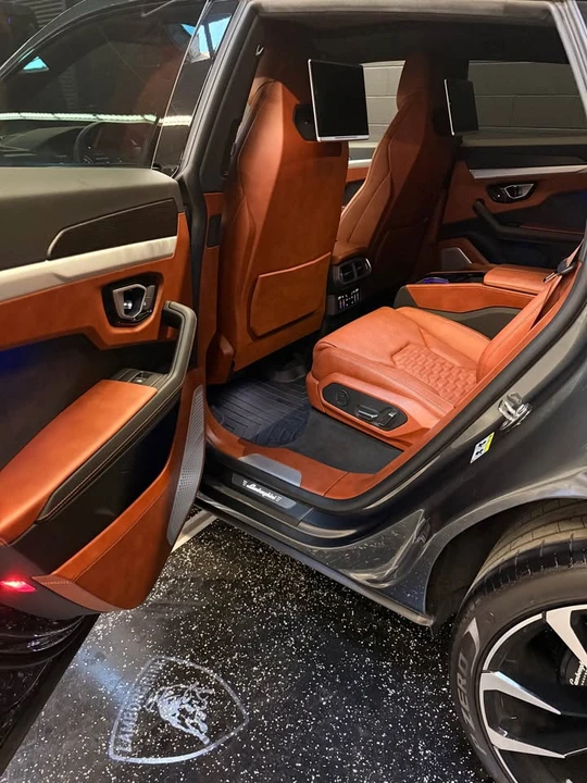 2019 Lamborghini Urus - Image 11 of 20