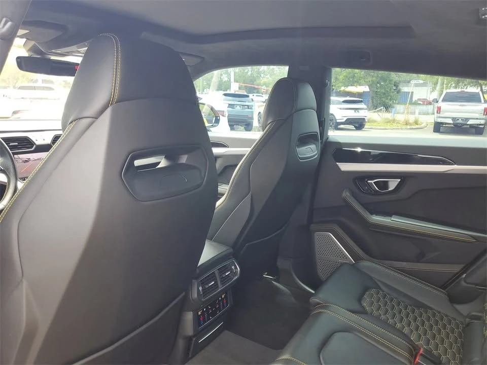 2019 Lamborghini Urus - Image 15 of 20