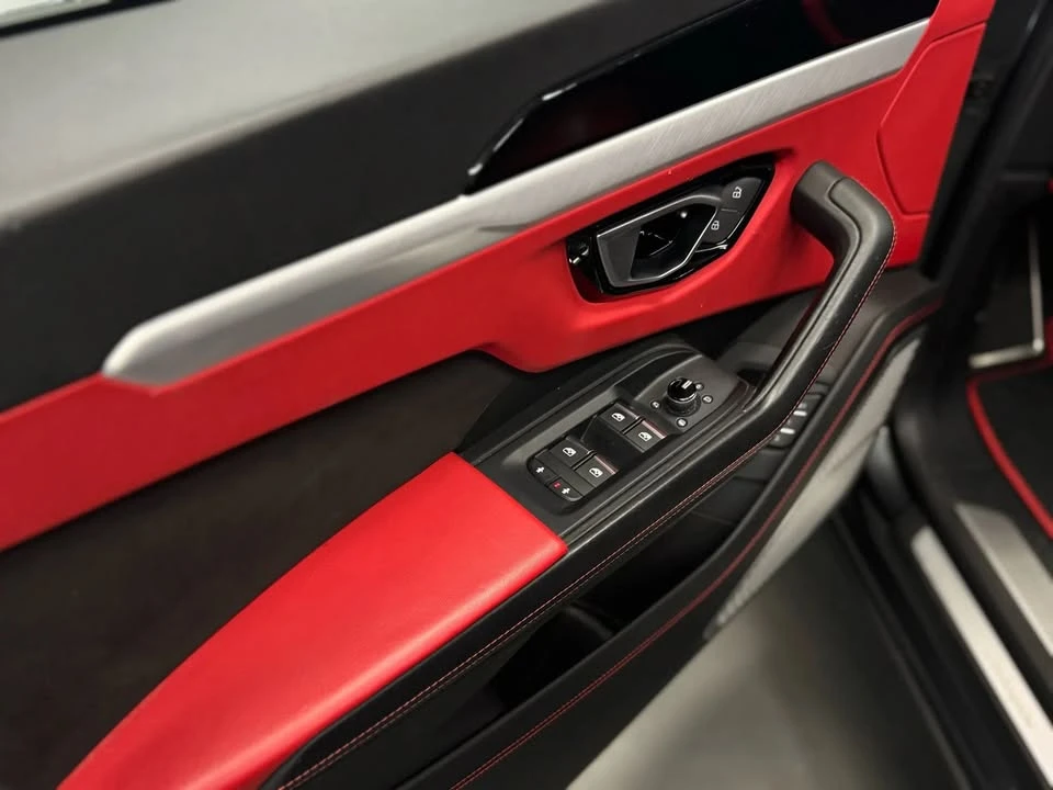 2019 Lamborghini Urus - Image 12 of 20