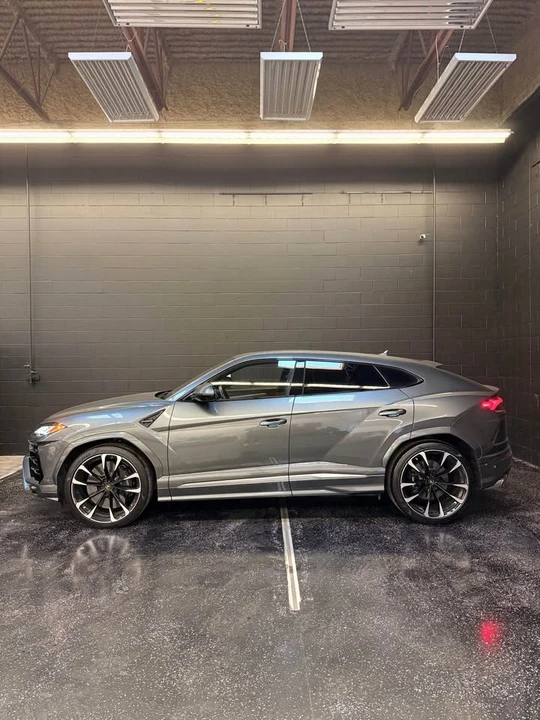 2019 Lamborghini Urus - Image 4 of 20