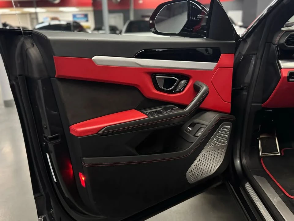 2019 Lamborghini Urus - Image 11 of 20