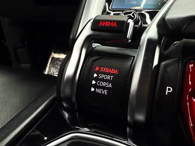 2019 Lamborghini Urus - Image 14 of 17