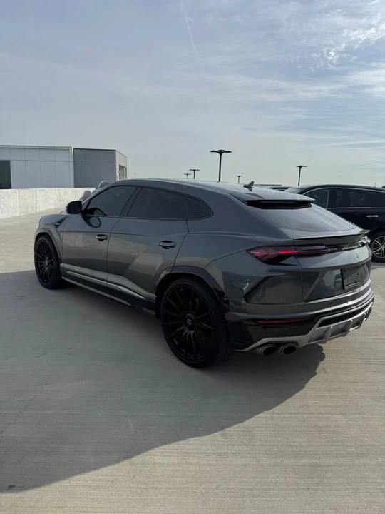 2019 Lamborghini Urus - Image 5 of 20