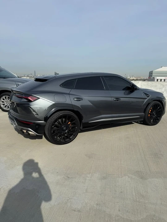 2019 Lamborghini Urus - Image 7 of 20