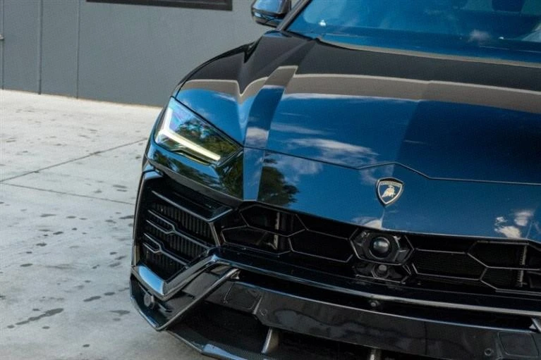 2019 Lamborghini Urus - Image 13 of 20
