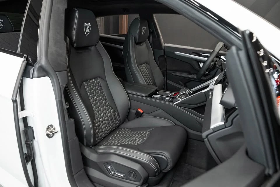 2019 Lamborghini Urus - Image 16 of 20