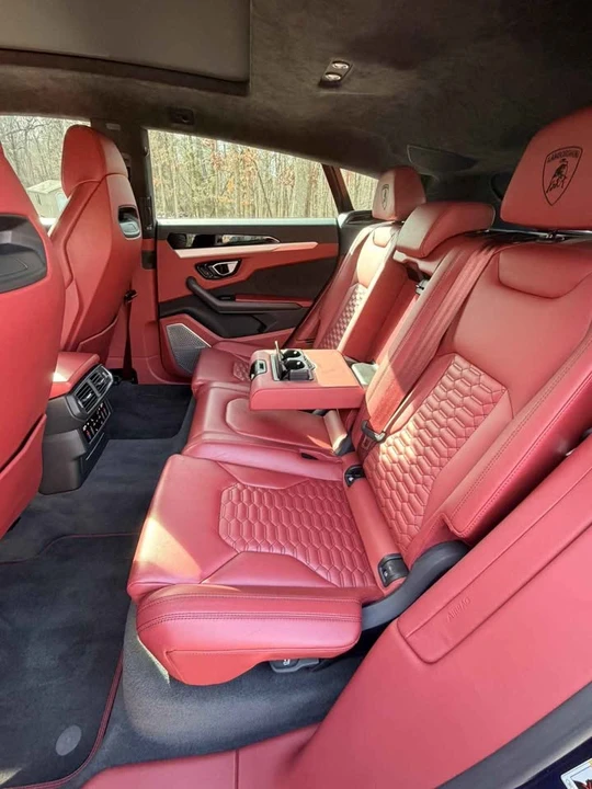2019 Lamborghini Urus - Image 17 of 20