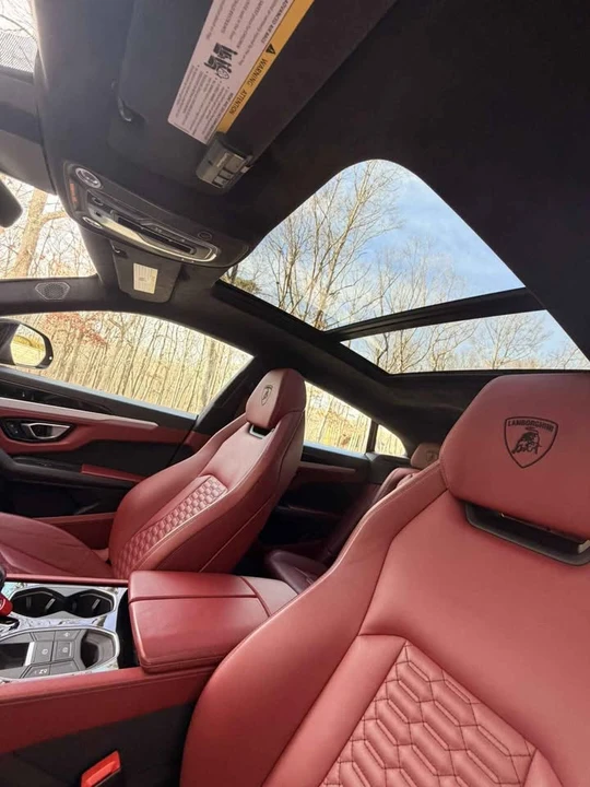 2019 Lamborghini Urus - Image 13 of 20
