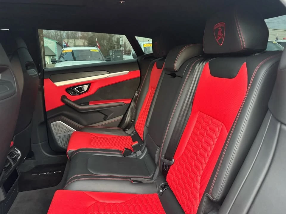 2019 Lamborghini Urus - Image 11 of 16
