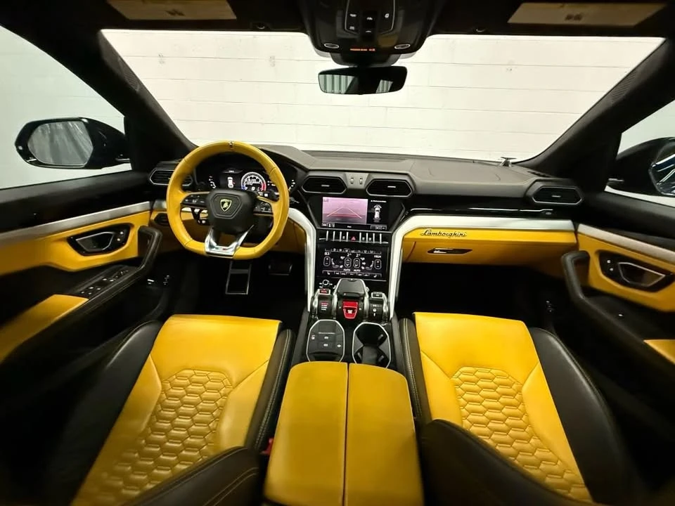 2019 Lamborghini Urus - Image 19 of 20