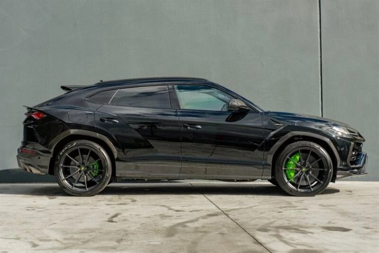 2019 Lamborghini Urus - Image 7 of 20
