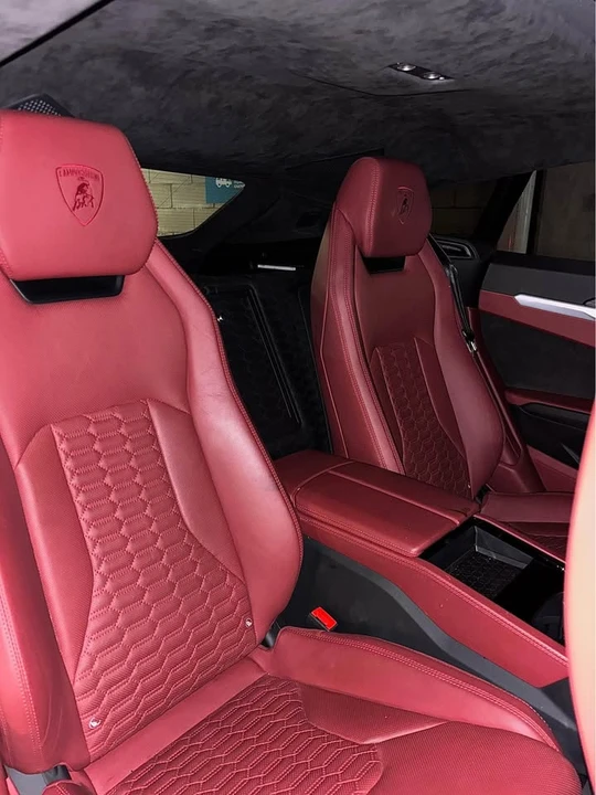 2019 Lamborghini Urus - Image 5 of 6