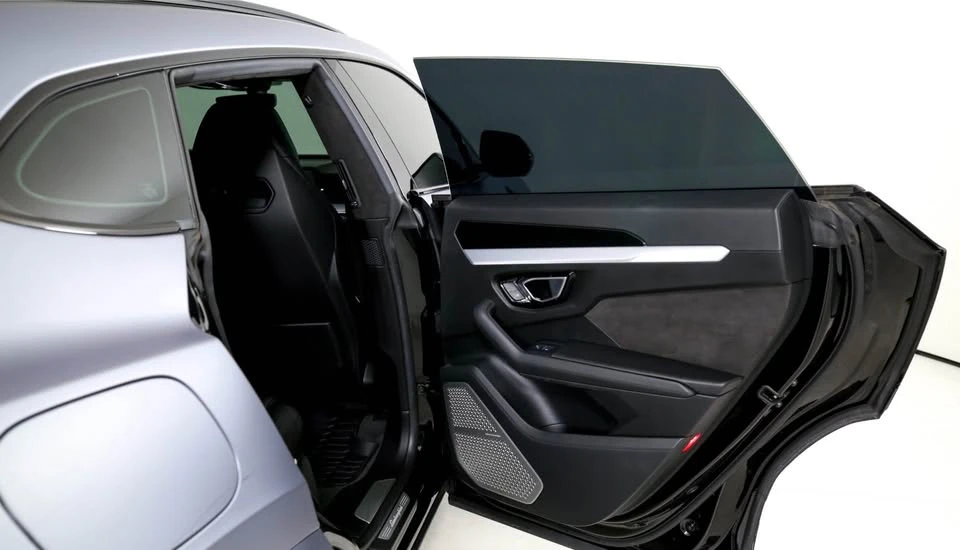 2019 Lamborghini Urus - Image 17 of 20