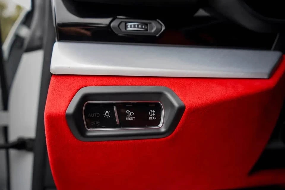 2019 Lamborghini Urus - Image 14 of 16