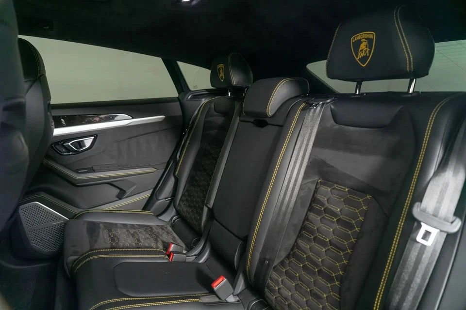 2019 Lamborghini Urus - Image 6 of 12